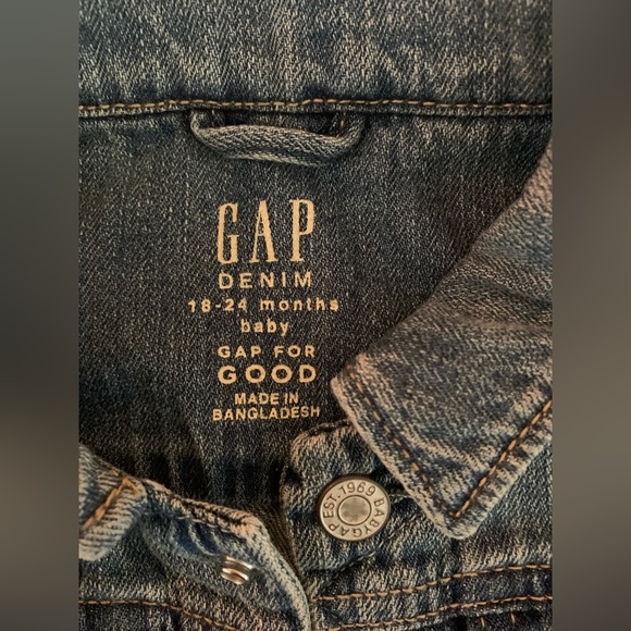 GAP Jean Jacket 18-24months - Picture 2 of 5